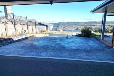 Photo of property in 11 Blackhawk Close, Kinloch, 3377