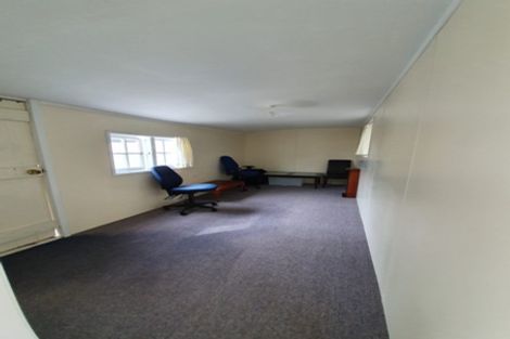 Photo of property in 83 Norwood Road, Bayswater, Auckland, 0622