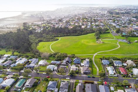 Photo of property in 15 Saltaire Street, Avondale, Auckland, 1026