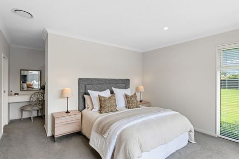 Photo of property in 12 Quarters Place, Halswell, Christchurch, 8025