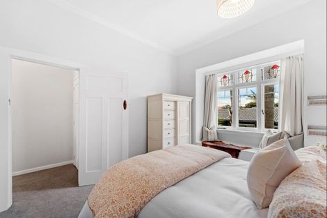 Photo of property in 3/7 Seaview Road, Northcote, Auckland, 0627