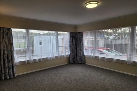 Photo of property in 71 Wai-iti Crescent, Woburn, Lower Hutt, 5010