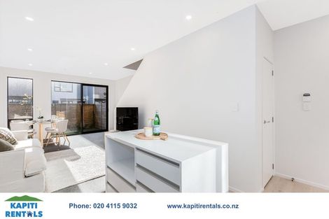 Photo of property in 28 Houhere Street, Paraparaumu, 5032