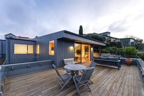 Photo of property in 4 Leach Place, Enner Glynn, Nelson, 7011