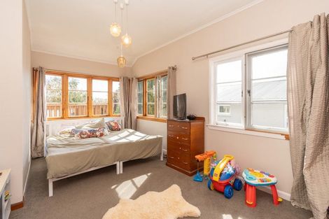 Photo of property in 72 Storey Avenue, Forest Lake, Hamilton, 3200