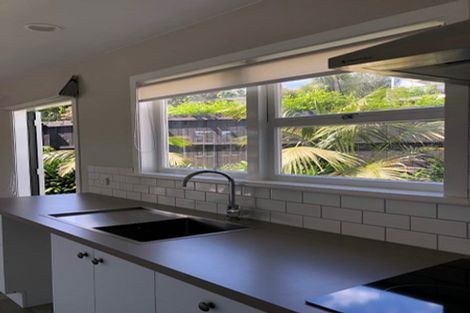 Photo of property in 27 Rugby Road, Birkenhead, Auckland, 0626