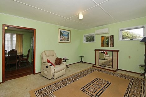 Photo of property in 167 Tasman Street, Opunake, 4616