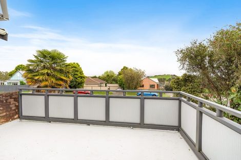 Photo of property in 54 Marendellas Drive, Bucklands Beach, Auckland, 2014