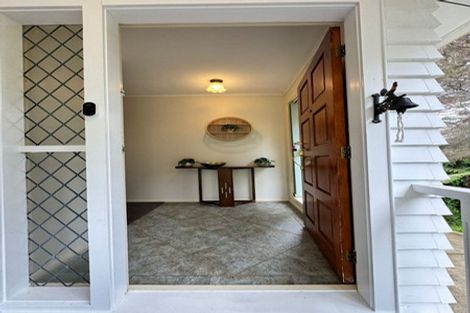 Photo of property in 7 Golf Road, New Lynn, Auckland, 0600