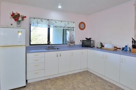 Photo of property in 9 Bill Nolan Place, Mahia, 4198