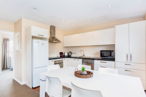 Photo of property in 8c Broadbent Street, Riccarton, Christchurch, 8041