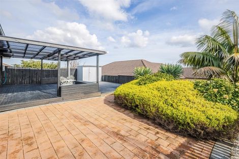 Photo of property in 55 Packspur Drive, Flat Bush, Auckland, 2016