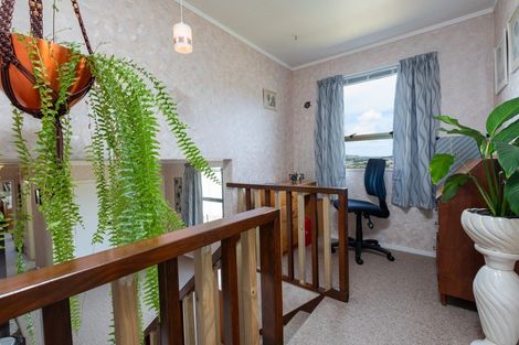 Photo of property in 32 Piko Street, Titahi Bay, Porirua, 5022