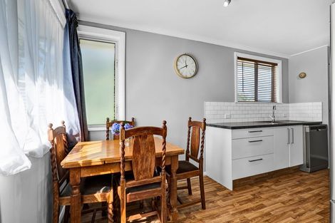Photo of property in 55 Woodleigh Street, Frankleigh Park, New Plymouth, 4310