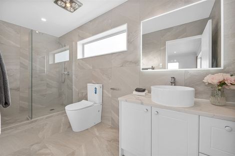 Photo of property in 13 Drumconnell Drive, Flat Bush, Auckland, 2019