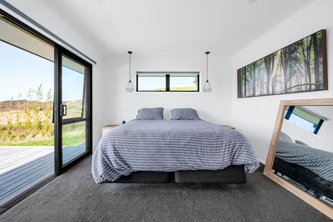 Photo of property in 411 Tuhikaramea Road, Temple View, Hamilton, 3290