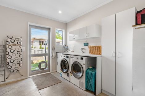 Photo of property in 123 Durrant Drive, Whangamata, 3620