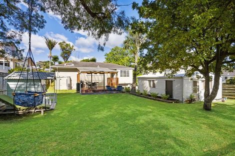 Photo of property in 48 Finnerty Avenue, Howick, Auckland, 2014