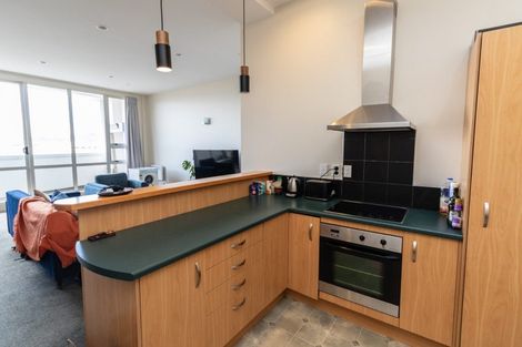 Photo of property in Stadium Garden Flats, 211/107 Thorndon Quay, Pipitea, Wellington, 6011