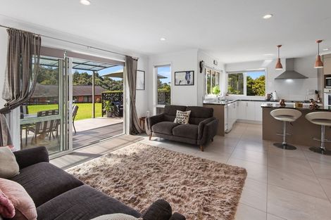 Photo of property in 17 Catherin Servant Close, Maunu, Whangarei, 0110