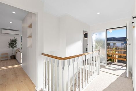 Photo of property in 21b Colchester Crescent, Newlands, Wellington, 6037