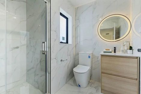 Photo of property in 559c Great South Road, Rosehill, Papakura, 2113