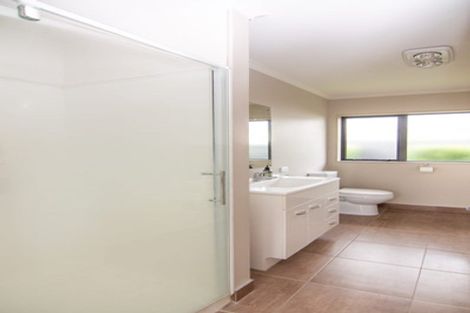 Photo of property in 20 Millbrook Place, Ashhurst, 4810