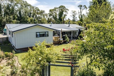 Photo of property in 12 Achray Street, Waiau, 7332