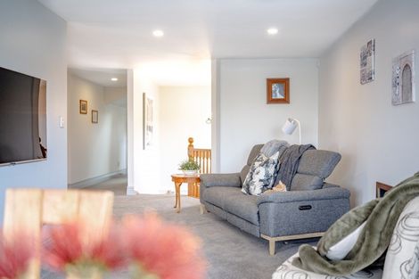 Photo of property in 10 Andrea Place, Sunnyhills, Auckland, 2010