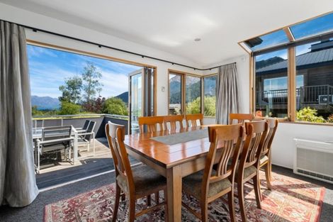 Photo of property in 18 Dublin Street, Queenstown, 9300