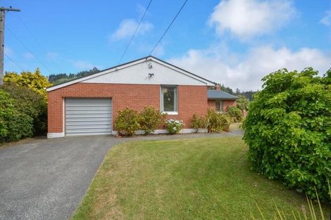 Photo of property in 1 Currie Street, Port Chalmers, 9023
