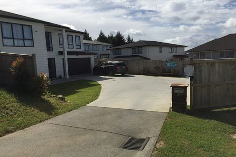 Photo of property in 29 Tawa Place, Orewa, 0931