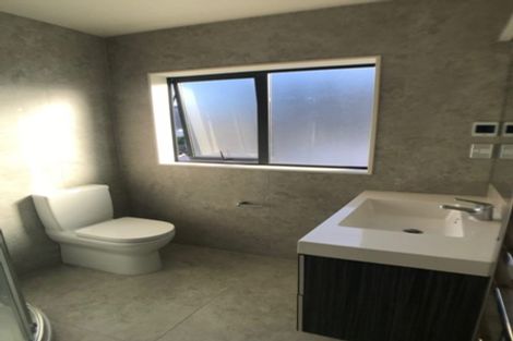 Photo of property in 79 Deep Creek Road, Waiake, Auckland, 0630