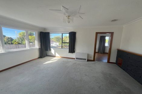 Photo of property in 110 Seaview Road, Westown, New Plymouth, 4310