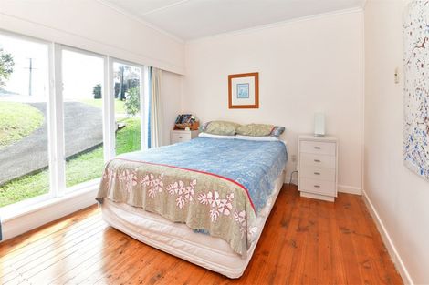 Photo of property in 2 Arkles Drive, Arkles Bay, Whangaparaoa, 0930