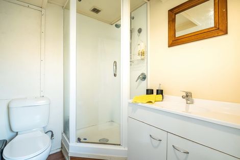 Photo of property in 1/38a Norwood Road, Bayswater, Auckland, 0622