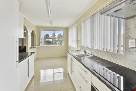 Photo of property in 6 Narada Place, Papatoetoe, Auckland, 2025