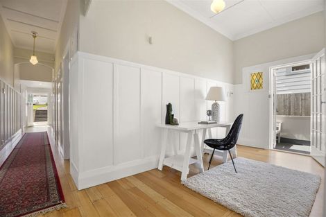 Photo of property in 7a North Avenue, Narrow Neck, Auckland, 0624