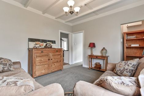 Photo of property in 207 Murdoch Road East, Akina, Hastings, 4122