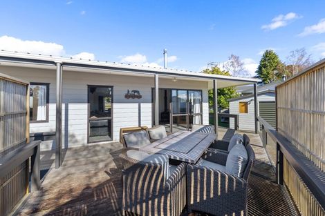 Photo of property in 17 Kiddle Drive, Hilltop, Taupo, 3330