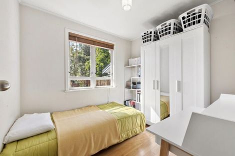 Photo of property in 265 Hepburn Road, Glendene, Auckland, 0602