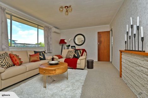 Photo of property in 2/34 Te Aute Road, Havelock North, 4130