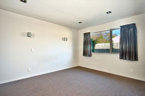 Photo of property in 28 Sylvan Street, Lake Hayes, Queenstown, 9304
