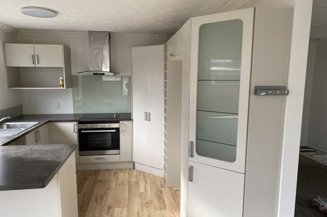 Photo of property in 13 California Drive, Totara Park, Upper Hutt, 5018