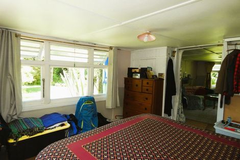 Photo of property in 72 Snodgrass Road, Westport, 7892