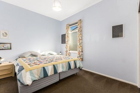 Photo of property in 37 Humber Street, Island Bay, Wellington, 6023