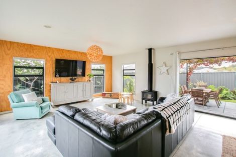 Photo of property in 19 Meissner Road, Havelock North, 4130