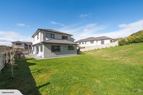 Photo of property in 4 Moston Grove, Churton Park, Wellington, 6037