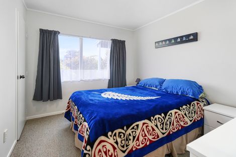 Photo of property in 1/62 Savoy Road, Glen Eden, Auckland, 0602