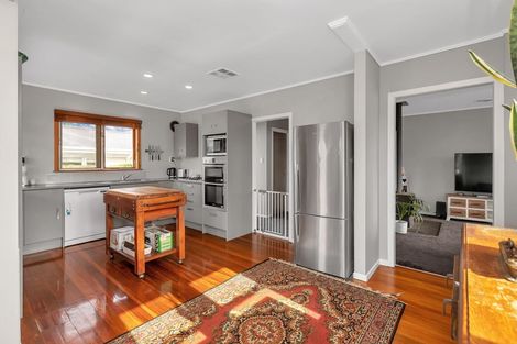 Photo of property in 21 George Point Road, Onerahi, Whangarei, 0110